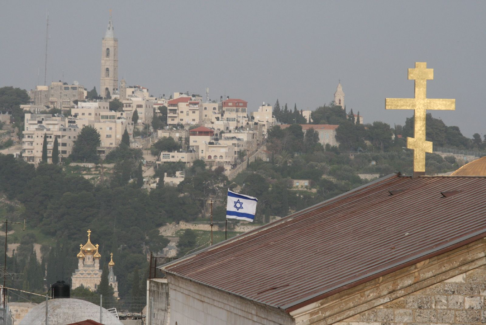 Крыша русского Александровского подворья в Старом городе Иерусалима.
Marcel Masferrer Pascual / flickr.com /&nbsp;wikimedia.org