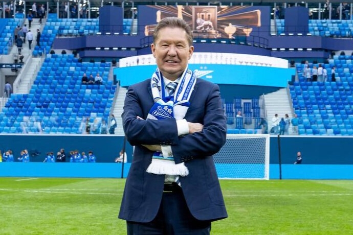 Обложка статьи Z значит «Зенит» — вышла очень странная документалка о футбольном клубе. С Миллером на обложке